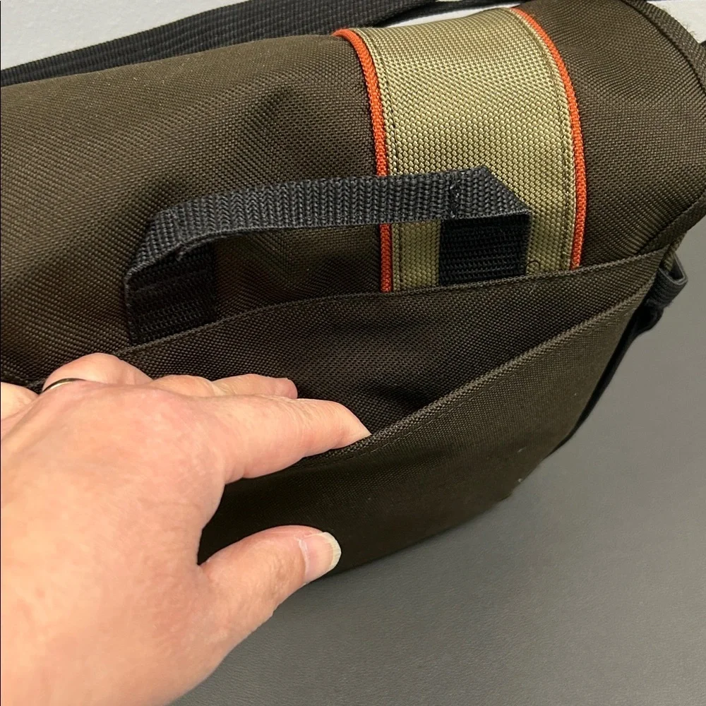 Tamrac 3442 Rally 2 Camera Bag Brown Tan